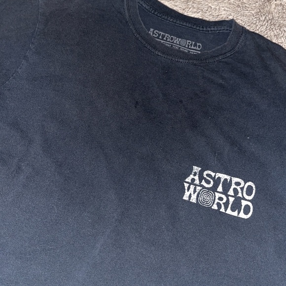 Astro world tee - Picture 2 of 5